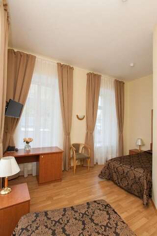 Гостиница Екатерина Пушкин Стандартный двухместный номер с 2 отдельными кроватями-8