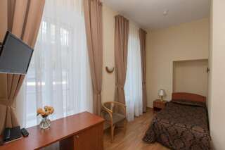 Гостиница Екатерина Пушкин Стандартный двухместный номер с 2 отдельными кроватями-11